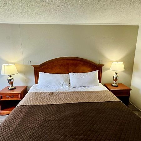 Knights Inn Bridgeport Frankenmuth Esterno foto