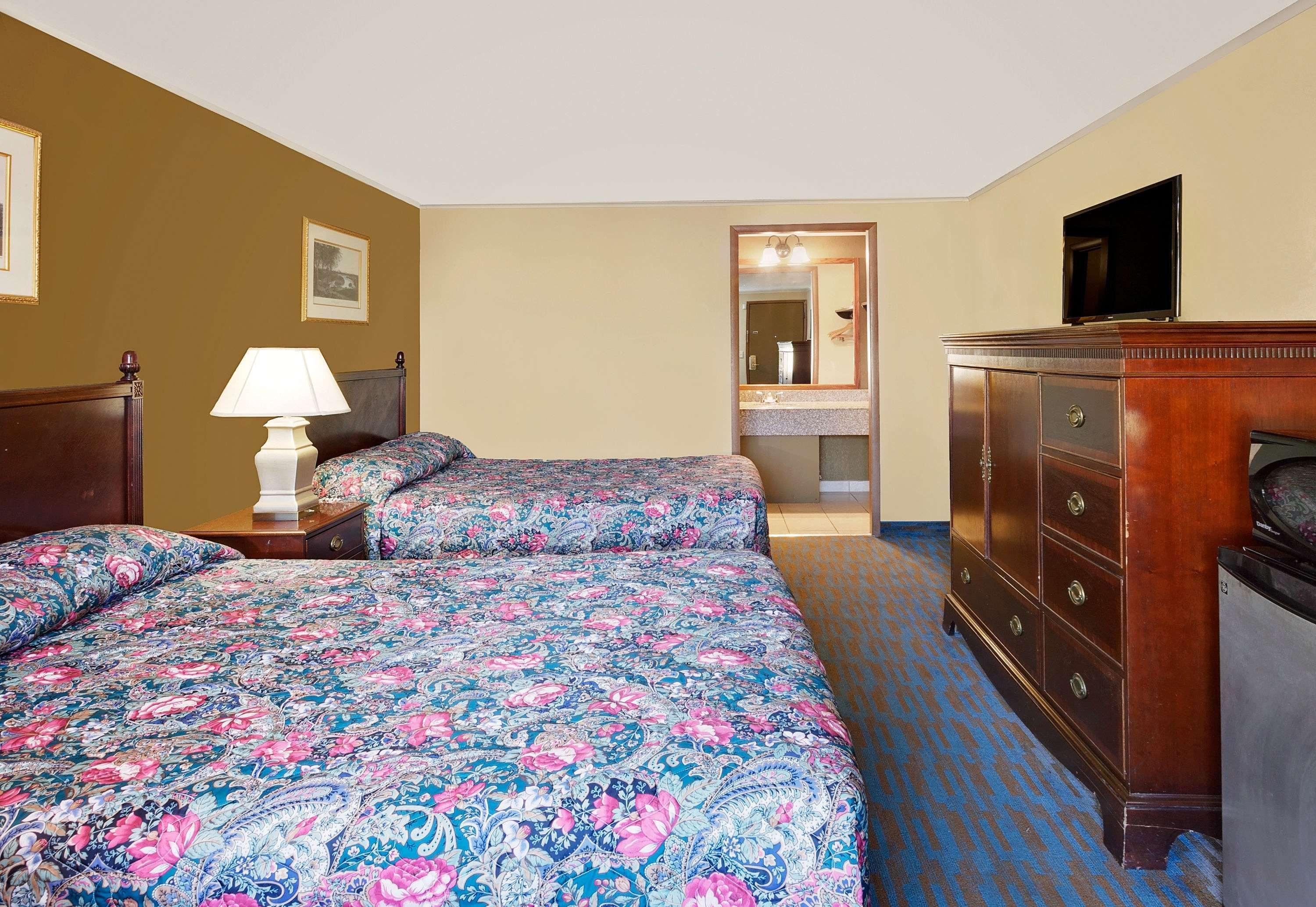 Knights Inn Bridgeport Frankenmuth Esterno foto