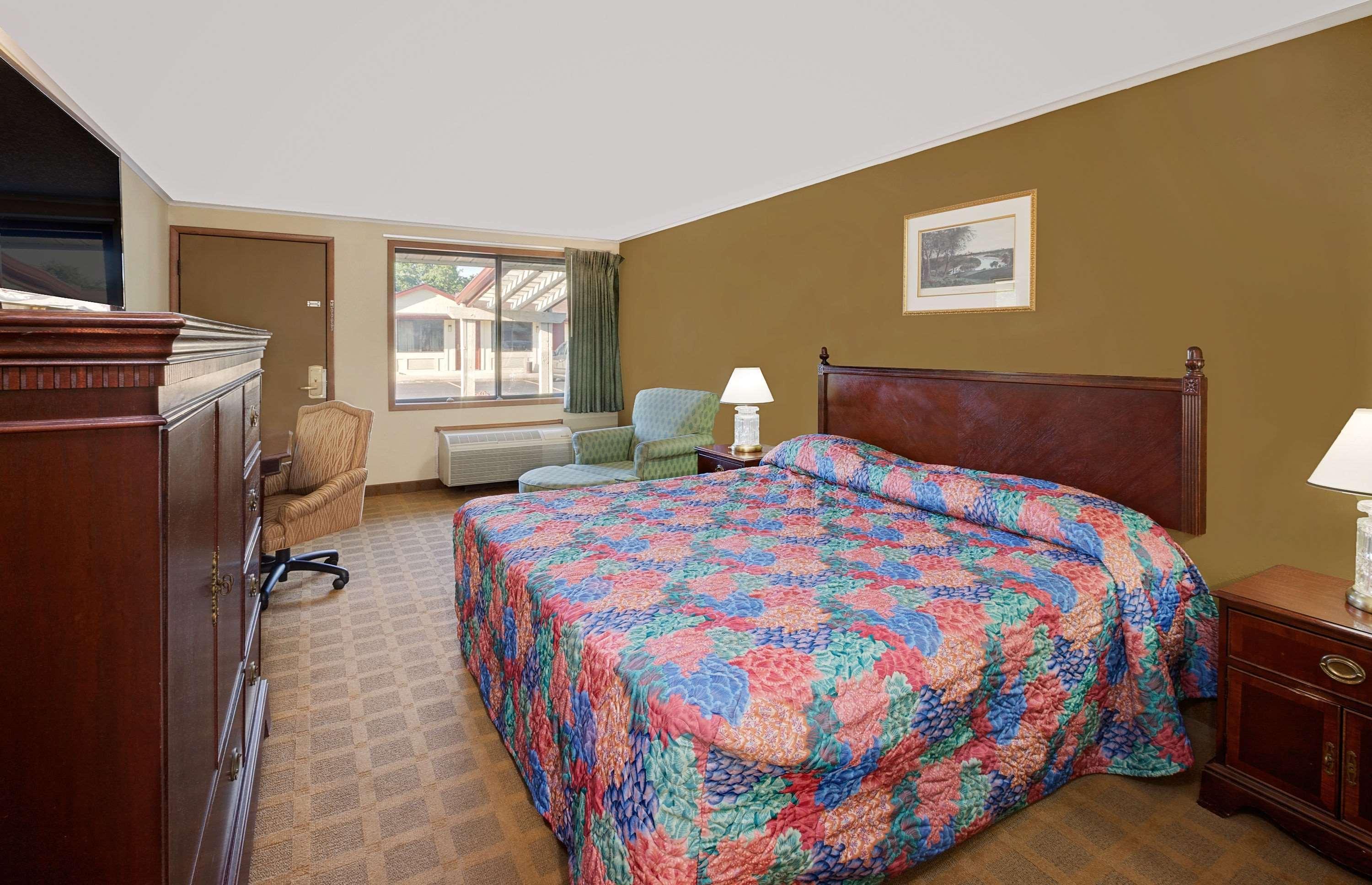 Knights Inn Bridgeport Frankenmuth Esterno foto